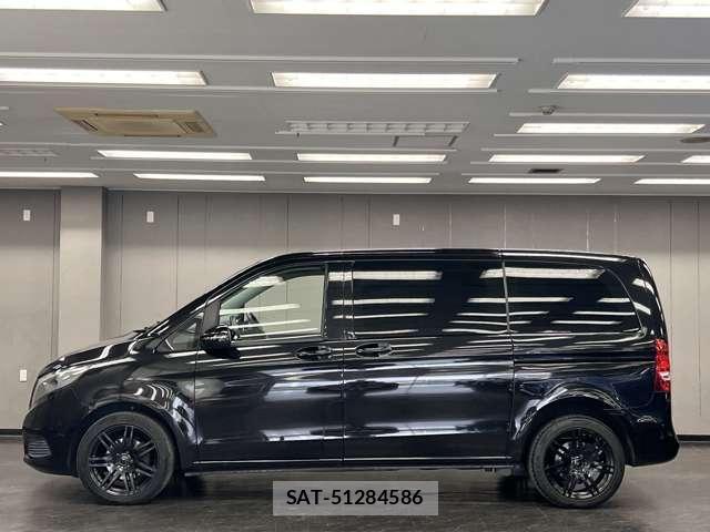 Mercedes Benz V-CLASS 2017-12 8225639-9