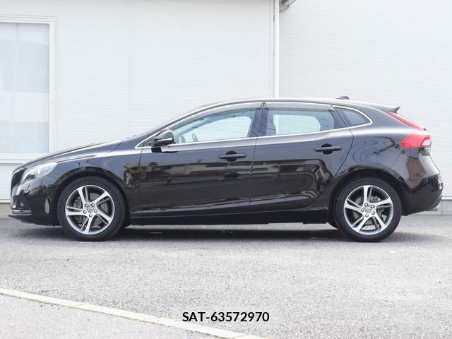 Volvo V40 2015-11 8216598-10