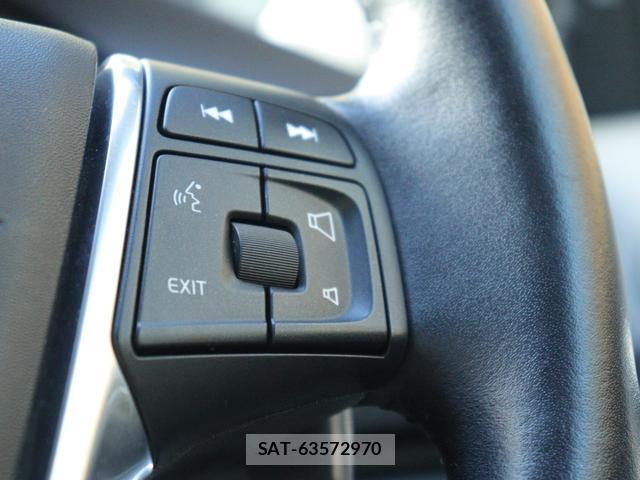 Volvo V40 2015-11 8216598-14