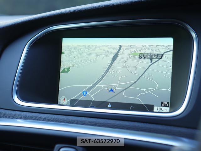 Volvo V40 2015-11 8216598-17