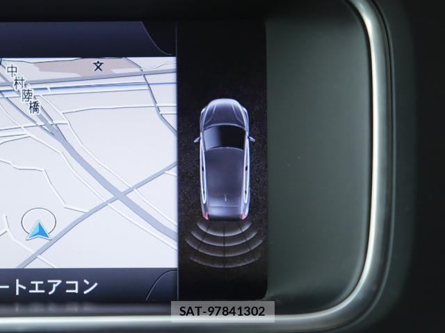 Volvo V40 2013-12 8216599-18