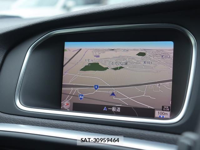 Volvo V40 2018-01 8216600-19