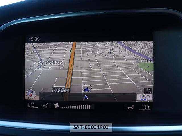 Volvo V40 2017-08 8219269-17