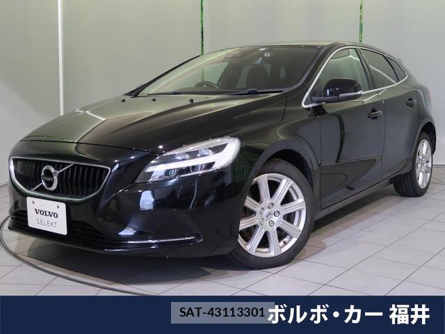 Volvo V40 2017-06 8219503-0