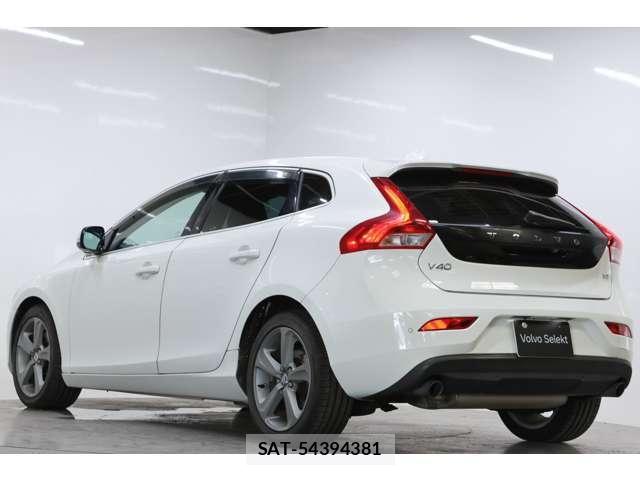Volvo V40 2013-10 8224608-5