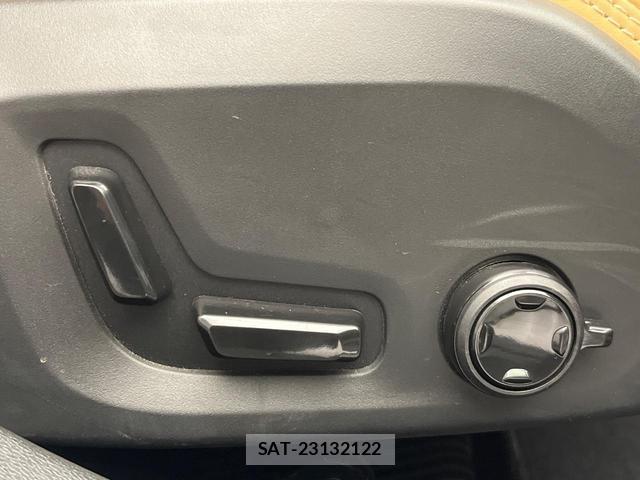 Volvo V60 2023-04 8216353-11