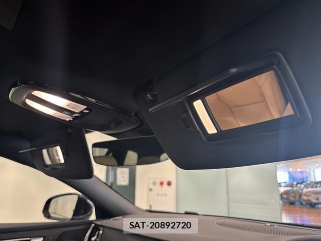 Volvo V60 2025-09 8218292-10
