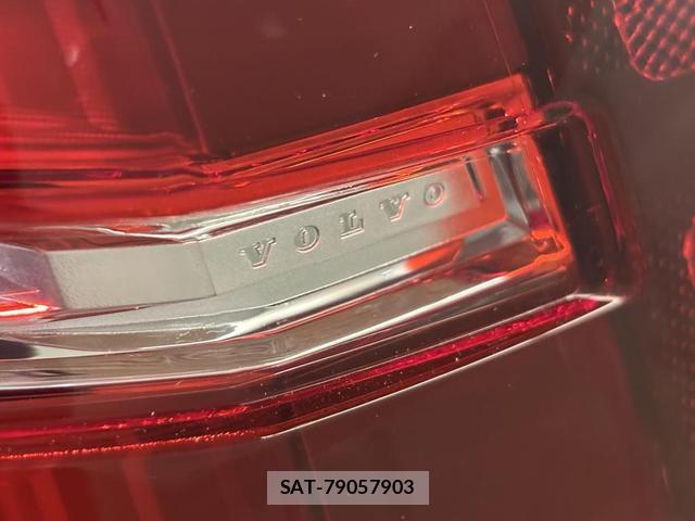 Volvo V60 2025-12 8218297-18