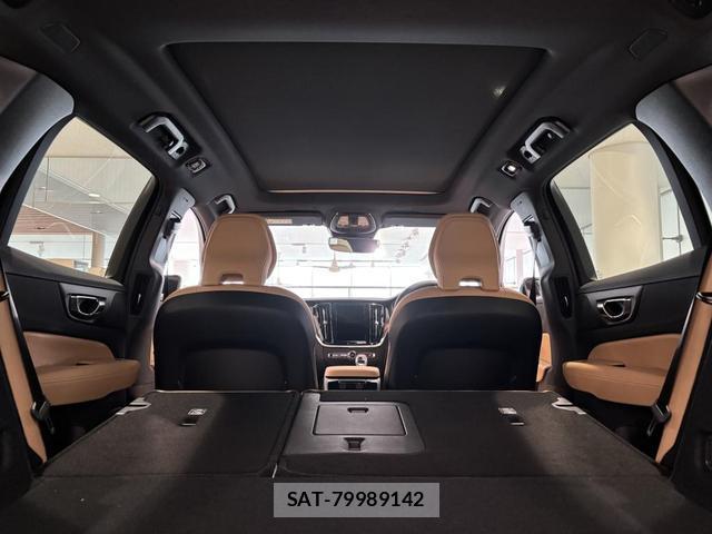 Volvo V60 2025-08 8218300-5