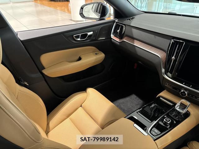 Volvo V60 2025-08 8218300-6