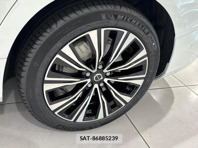 Volvo V60 2025-10 8218301-10