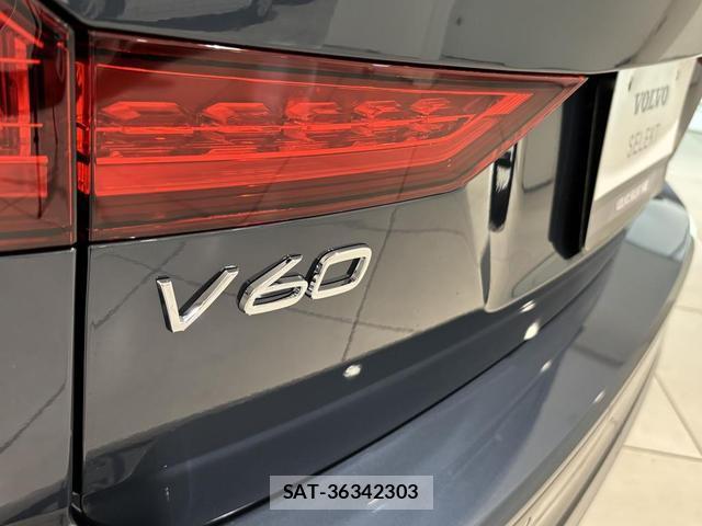 Volvo V60 2025-11 8218302-12