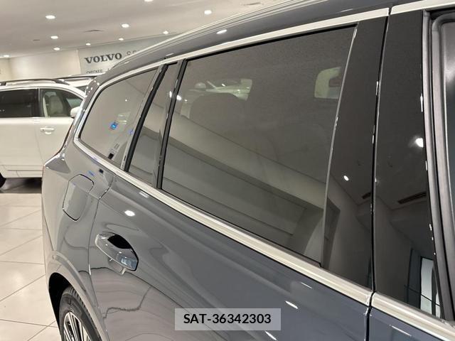 Volvo V60 2025-11 8218302-15
