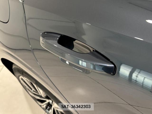 Volvo V60 2025-11 8218302-16