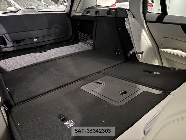 Volvo V60 2025-11 8218302-19