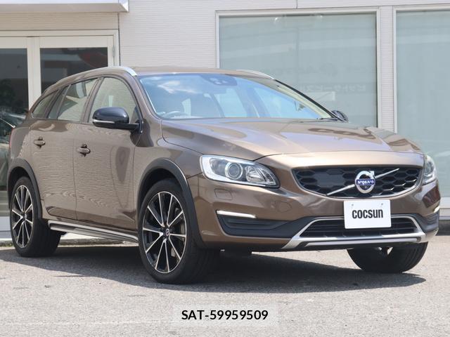 Volvo V60 2017-08 8219271-5