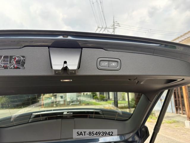 Volvo V60 2021-07 8220997-18