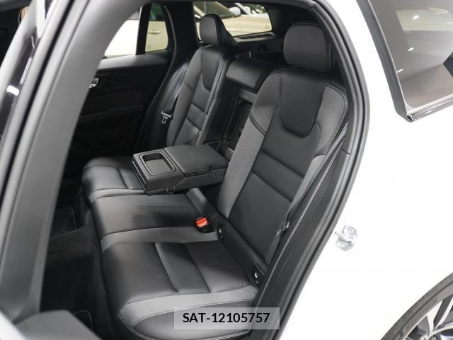 Volvo V60 2021-07 8222920-14