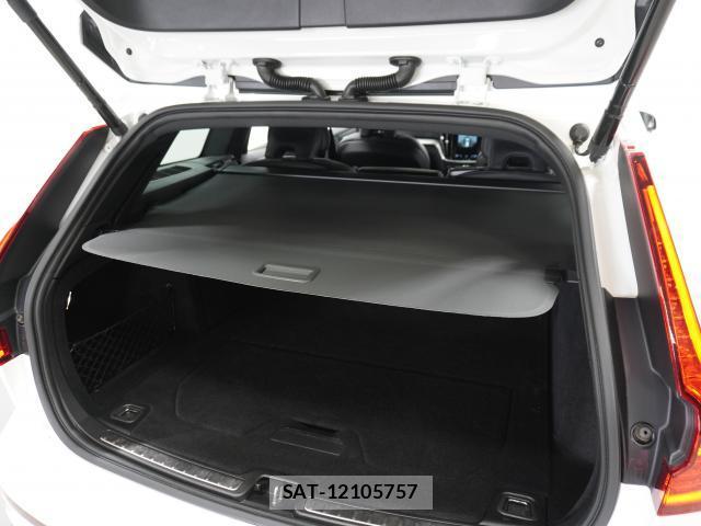 Volvo V60 2021-07 8222920-15