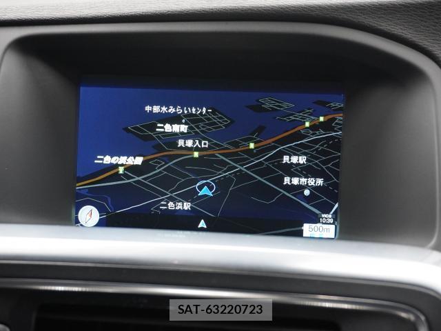 Volvo V60 2015-08 8222922-4