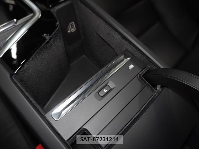 Volvo V60 2019-07 8222923-10