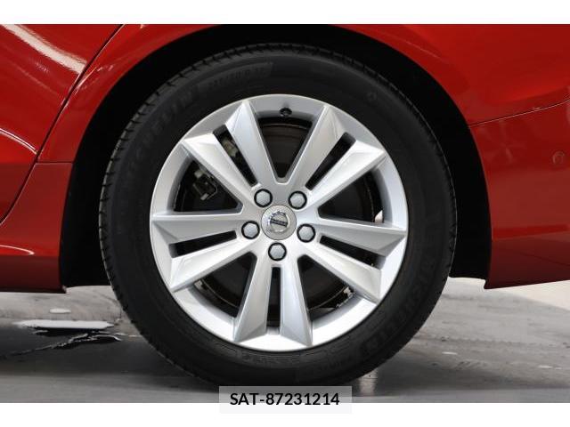 Volvo V60 2019-07 8222923-19