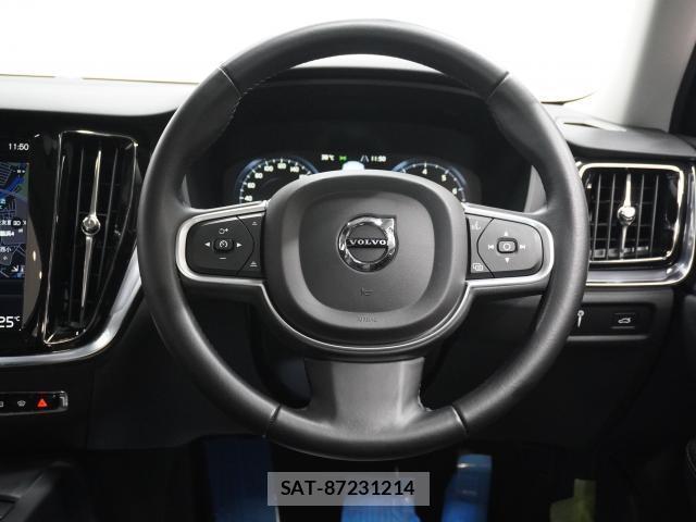 Volvo V60 2019-07 8222923-3