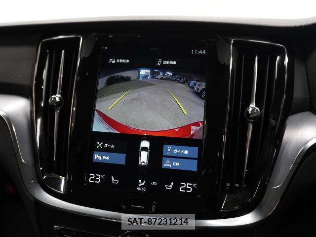 Volvo V60 2019-07 8222923-5