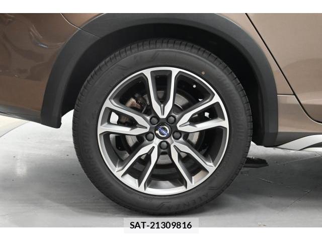 Volvo V60 2017-08 8222927-19