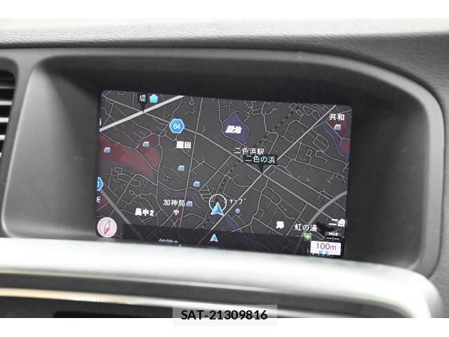 Volvo V60 2017-08 8222927-6