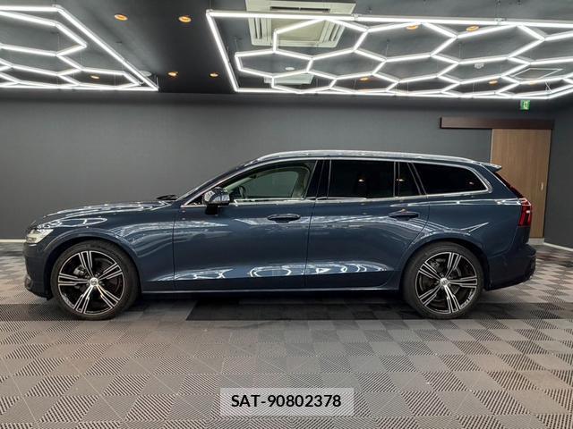 Volvo V60 2018-11 8223548-11