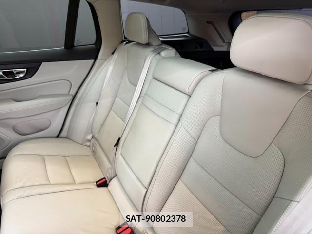 Volvo V60 2018-11 8223548-2