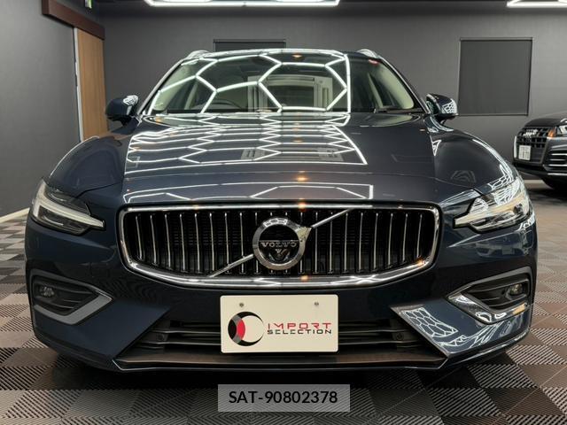 Volvo V60 2018-11 8223548-6