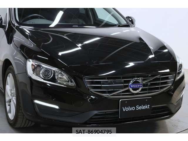 Volvo V60 2017-08 8224607-11