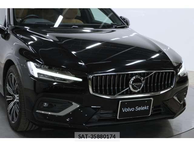 Volvo V60 2019-08 8224609-11