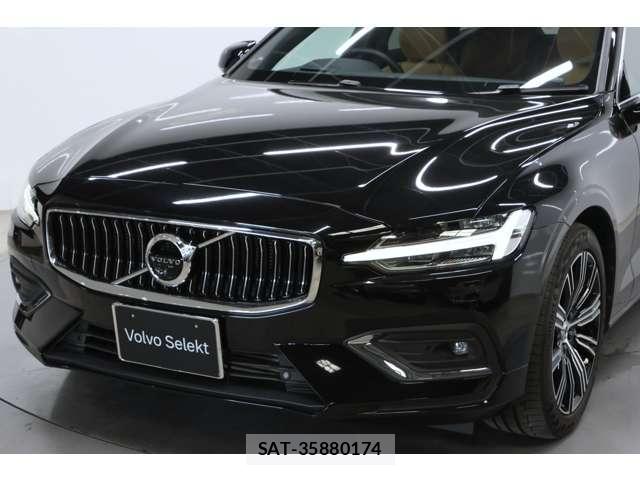 Volvo V60 2019-08 8224609-12
