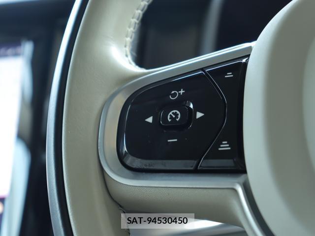 Volvo V90 2021-09 8216597-13