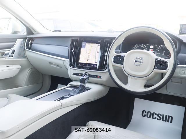 Volvo V90 2017-06 8219272-15