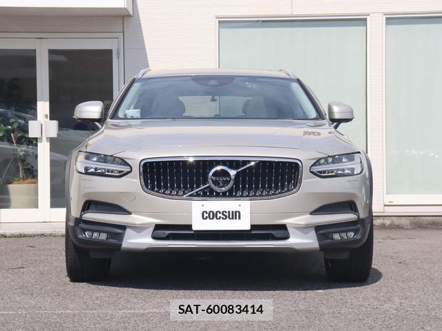 Volvo V90 2017-06 8219272-4