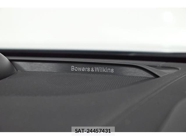 Volvo V90 2021-12 8222926-11