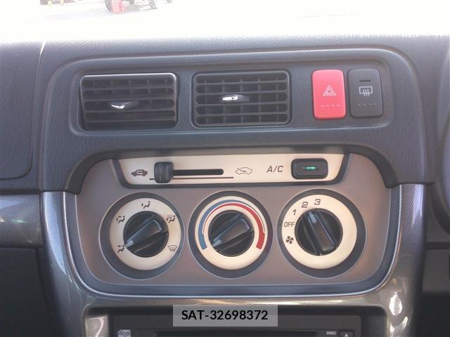 Honda VAMOS 2013-04 8220714-11