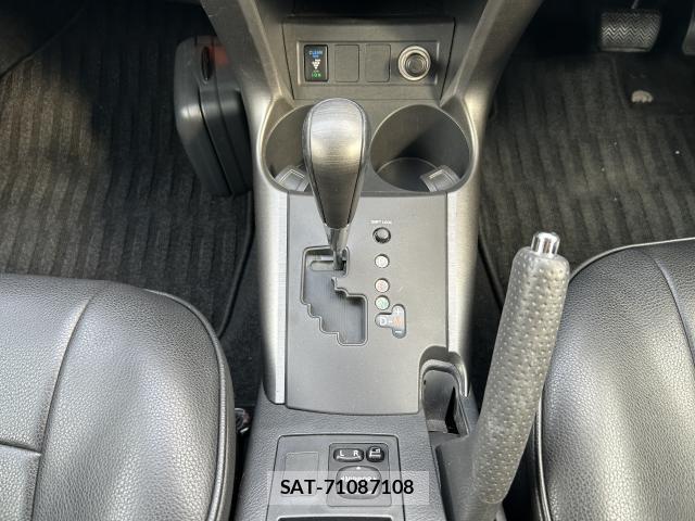 Toyota VANGUARD 2011-01 8217254-15