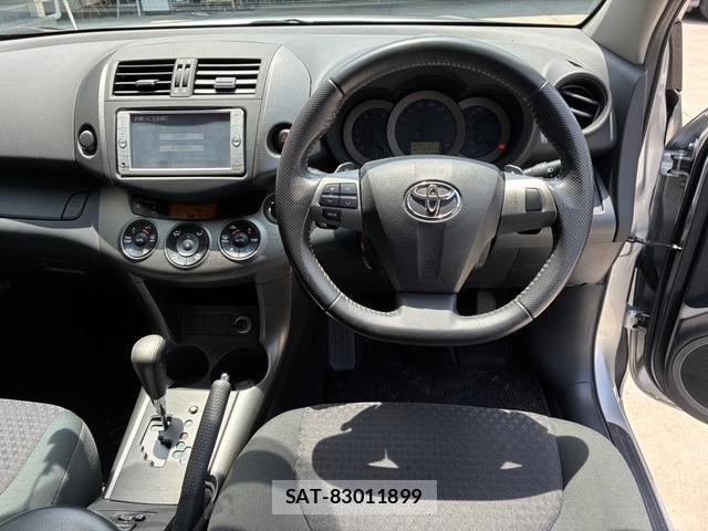 Toyota VANGUARD 2010-04 8221118-12