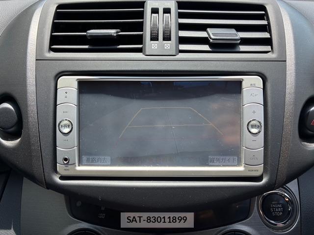 Toyota VANGUARD 2010-04 8221118-13