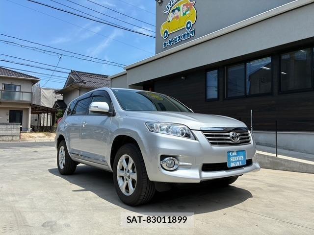 Toyota VANGUARD 2010-04 8221118-2