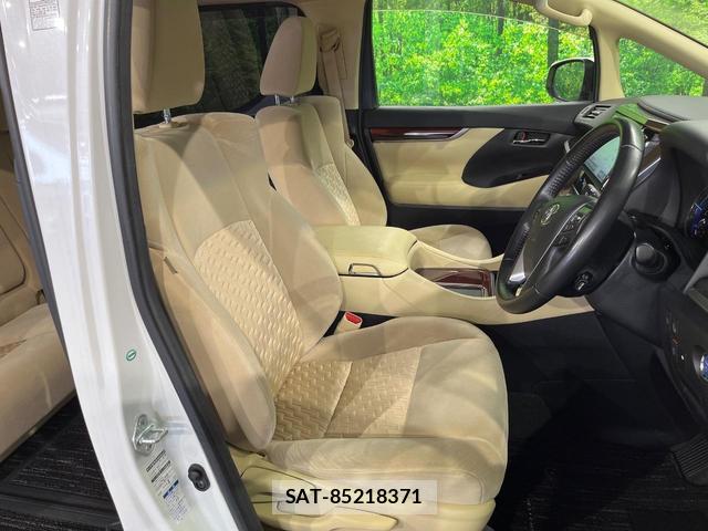 Toyota VELLFIRE 2017-12 8219082-6