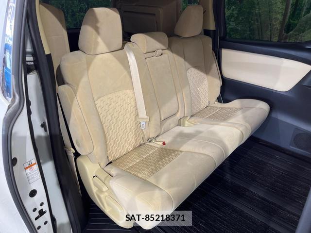 Toyota VELLFIRE 2017-12 8219082-7