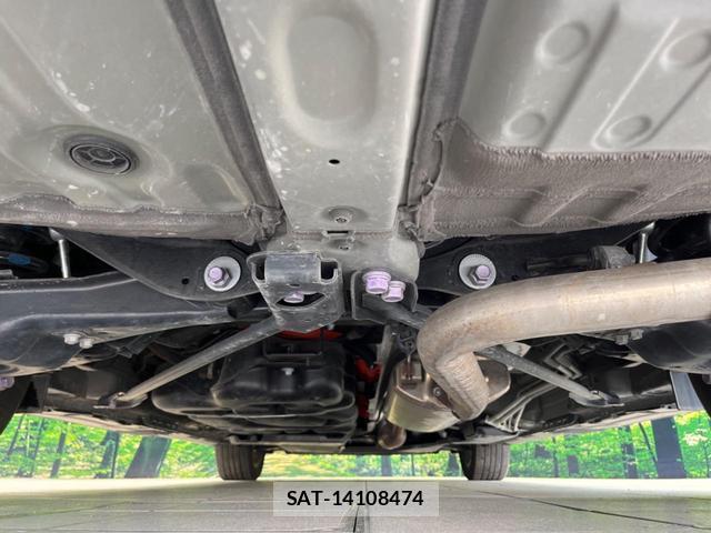 Toyota VELLFIRE 2023-09 8219710-18