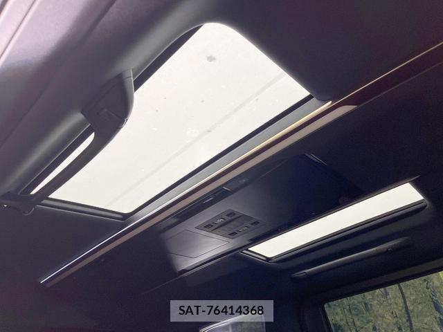 Toyota VELLFIRE 2023-11 8220119-2