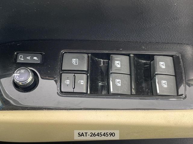 Toyota VELLFIRE 2015-09 8220409-19